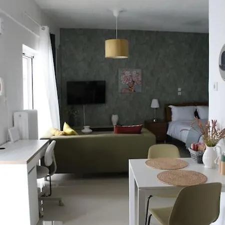Sweethome * Larissa