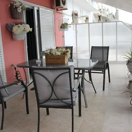 Apartment Sweethome *